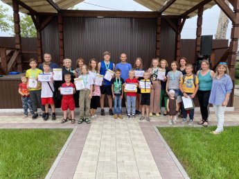 13-го августа в парковой зоне Дома Народного Творчества прошло награждение участников и победителей онлайн-акции "Молодёжь, на старт". 