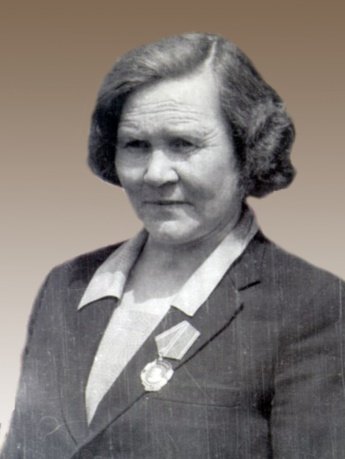 БУРЕНКОВА НИНА ДМИТРИЕВНА