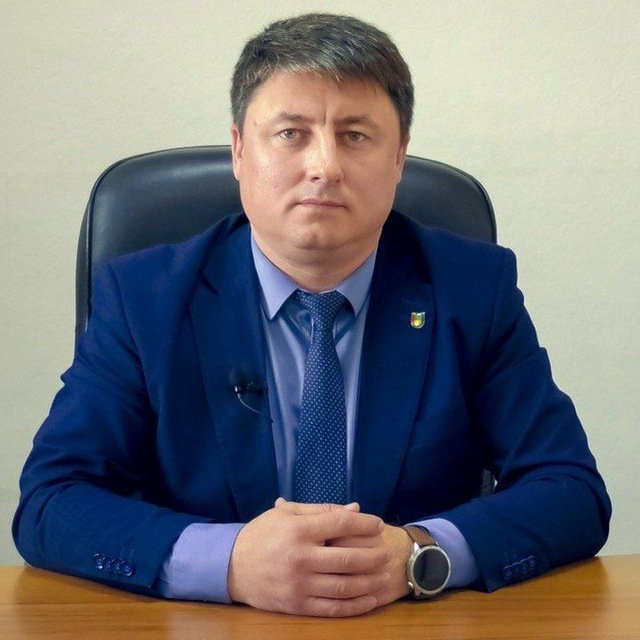 Глава администрации Хомутовского муниципального образования Иваненко Алексей Викторович